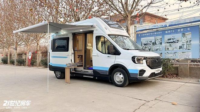 花板+居家质感拉满！飞翔舒野二号横床版开元棋牌北京首钢房车展｜蓝牌旅行动力天(图8)